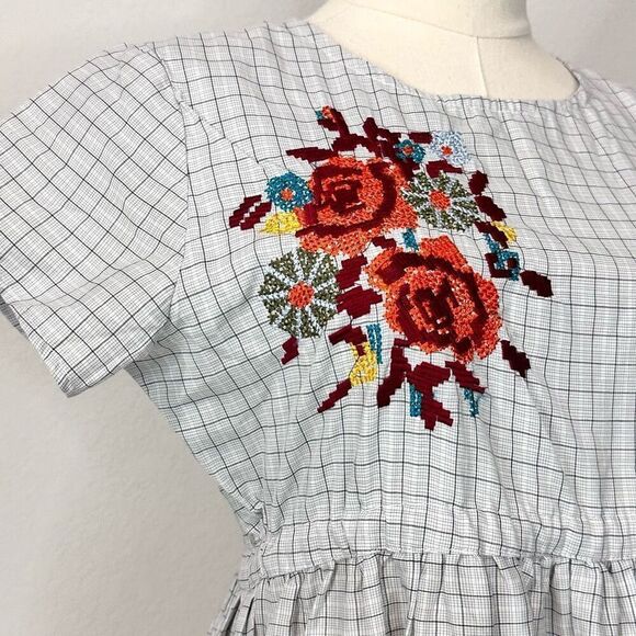 Sangria Embroidered Empire Waist Midi Dress M Boho Cottage Core Prairie - Picture 7 of 11